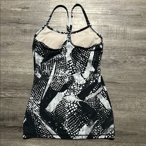Lululemon Tank Top with Built in Padded Bra 4